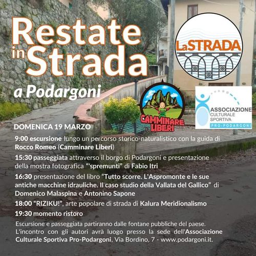 Restate in strada a Podargoni 